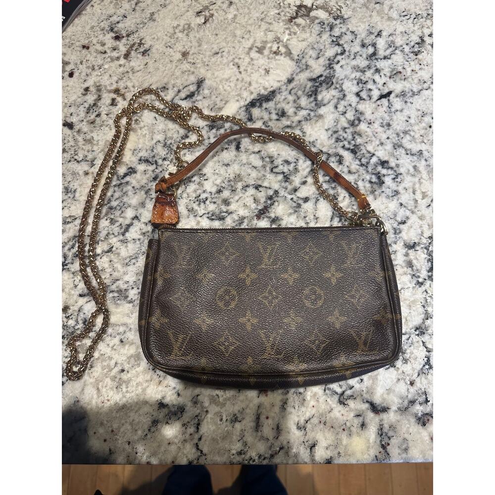 Louis Vuitton Pochette with Strap and Chain GUC COA - Picture 1 of 12